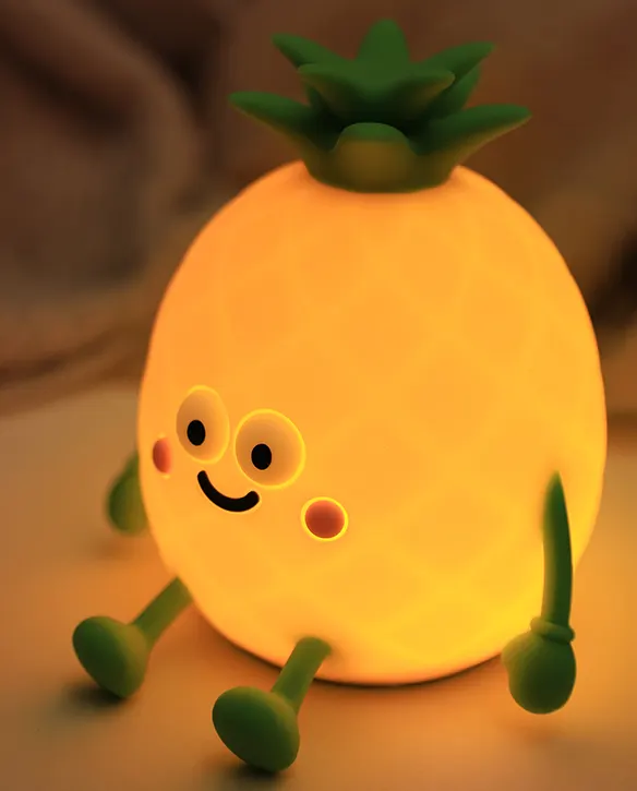 Little Pineapple Fun Lamp
